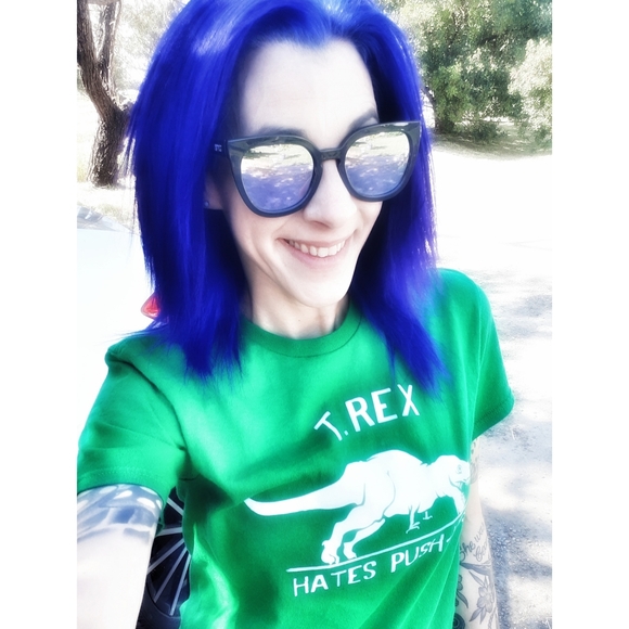 ππΊMeet your Posher, JessicaπΊπ - Picture 2 of 7